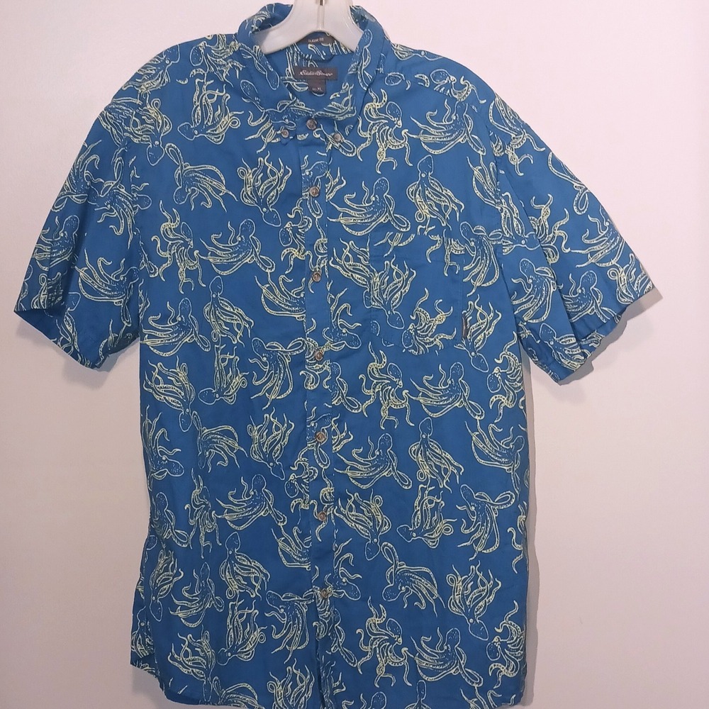 Eddie Bauer XL Blue Octopus Print Short Sleeve Button Down Shirt Classic Fit